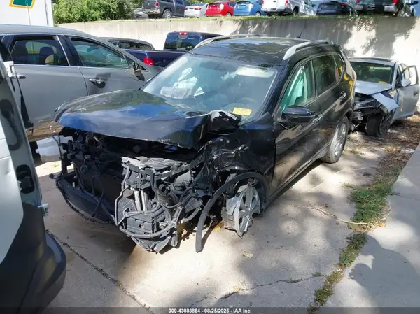 5N1AT2MV5GC740337 2016 NISSAN ROGUE - Image 2