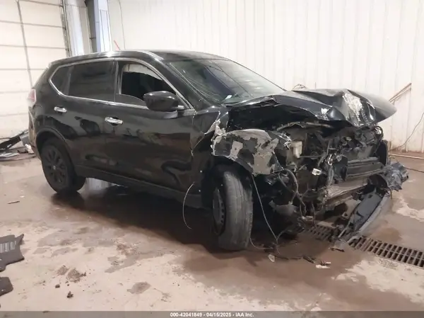 5N1AT2MV5GC740600 2016 NISSAN ROGUE - Image 1
