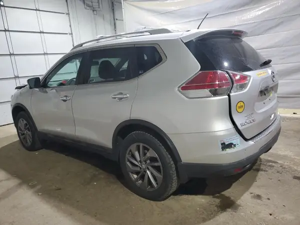 5N1AT2MV5GC741715 2016 NISSAN ROGUE - Image 2