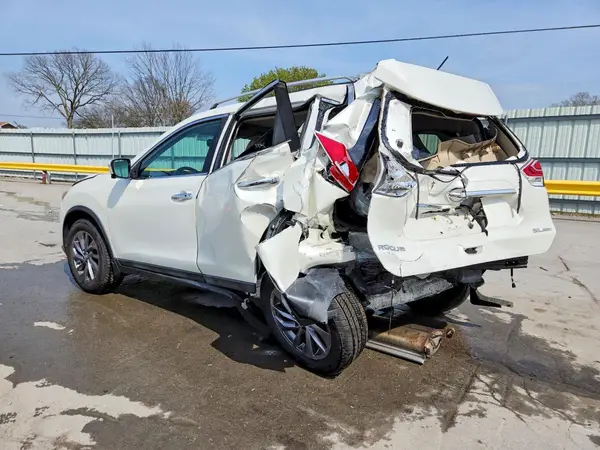 5N1AT2MV5GC752049 2016 NISSAN ROGUE - Image 2