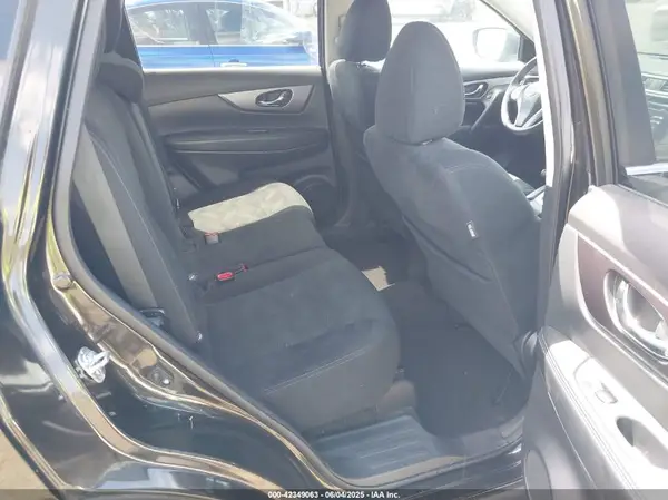 5N1AT2MV5GC759339 2016 NISSAN ROGUE - Image 8