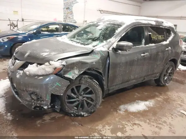 5N1AT2MV5GC784502 2016 NISSAN ROGUE - Image 2