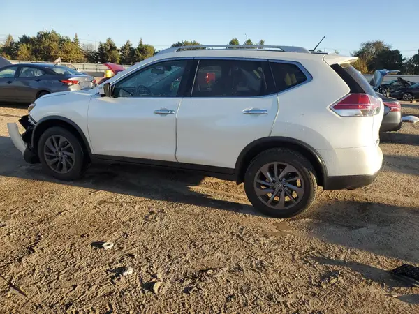 5N1AT2MV5GC785925 2016 NISSAN ROGUE - Image 2
