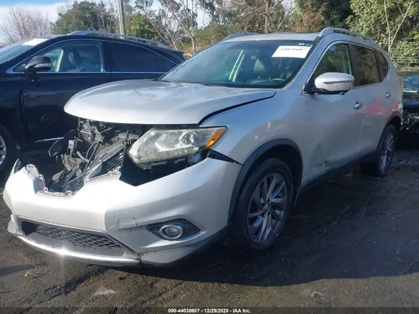 5N1AT2MV5GC790235 2016 NISSAN ROGUE - Image 2