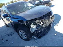 5N1AT2MV5GC798870 2016 NISSAN ROGUE