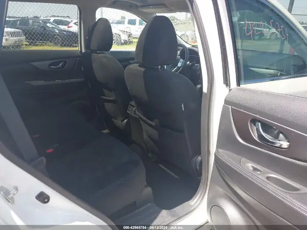 5N1AT2MV5GC799128 2016 NISSAN ROGUE - Image 8