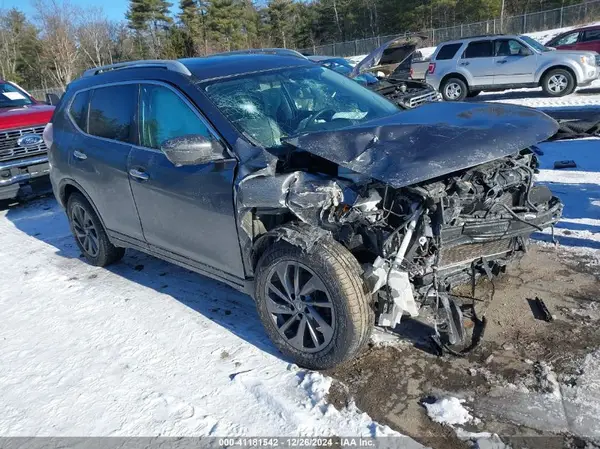 5N1AT2MV5GC800553 2016 NISSAN ROGUE - Image 1