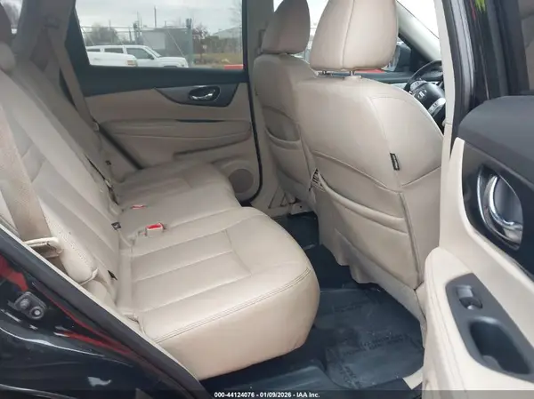 5N1AT2MV5GC809849 2016 NISSAN ROGUE - Image 8