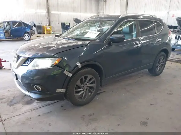 5N1AT2MV5GC812427 2016 NISSAN ROGUE - Image 2