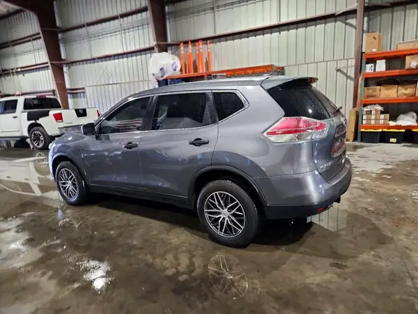 5N1AT2MV5GC815098 2016 NISSAN ROGUE - Image 2