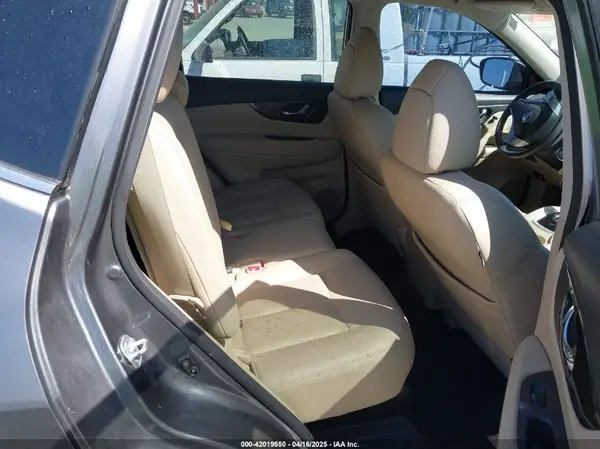 5N1AT2MV5GC817725 2016 NISSAN ROGUE - Image 8