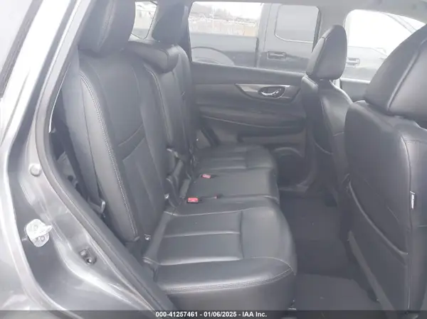 5N1AT2MV5GC823203 2016 NISSAN ROGUE - Image 8