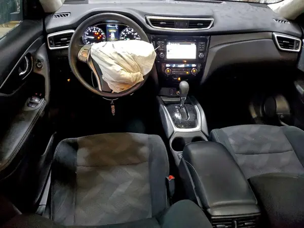 5N1AT2MV5GC823279 2016 NISSAN ROGUE - Image 8