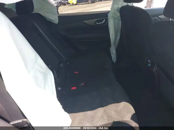 5N1AT2MV5GC829504 2016 NISSAN ROGUE - Image 8