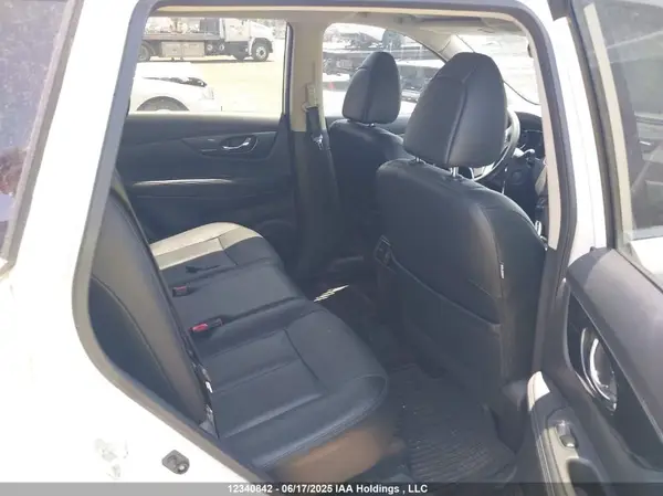 5N1AT2MV5GC834024 2016 NISSAN ROGUE - Image 8