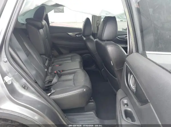 5N1AT2MV5GC834900 2016 NISSAN ROGUE - Image 8