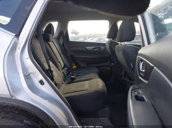 5N1AT2MV5GC846335 2016 NISSAN ROGUE - Image 8
