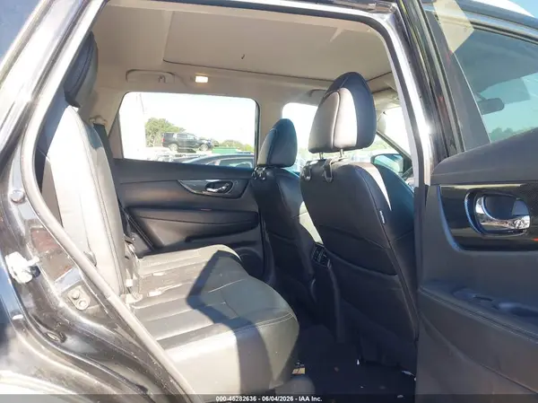 5N1AT2MV5GC855147 2016 NISSAN ROGUE - Image 8