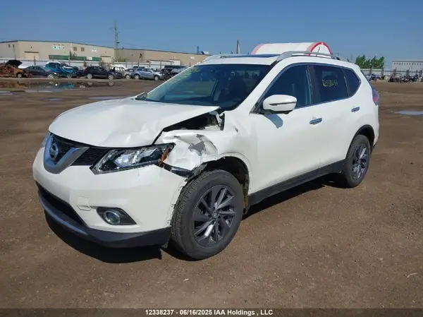 5N1AT2MV5GC855441 2016 NISSAN ROGUE - Image 2