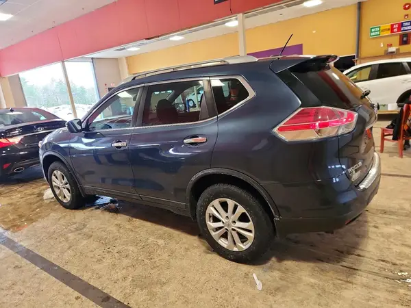5N1AT2MV5GC875122 2016 NISSAN ROGUE - Image 2