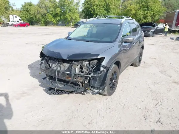 5N1AT2MV5GC887449 2016 NISSAN ROGUE - Image 2