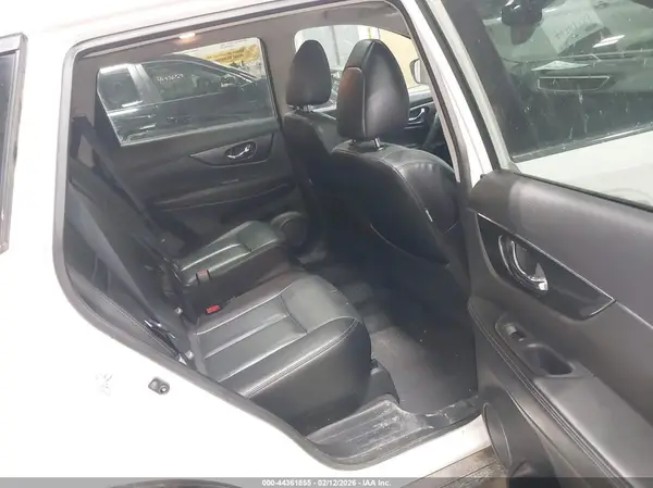 5N1AT2MV5GC899598 2016 NISSAN ROGUE - Image 8