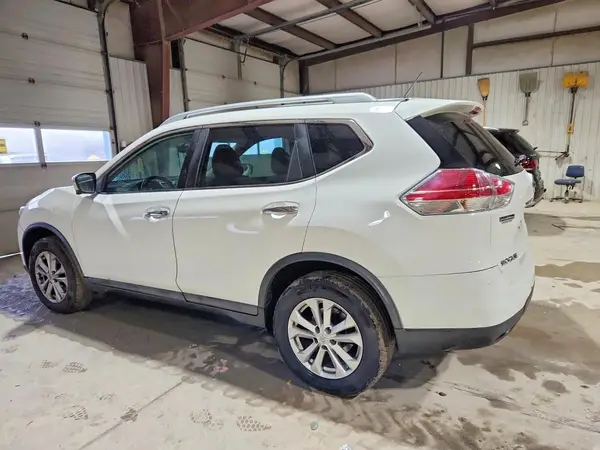 5N1AT2MV5GC900300 2016 NISSAN ROGUE - Image 2
