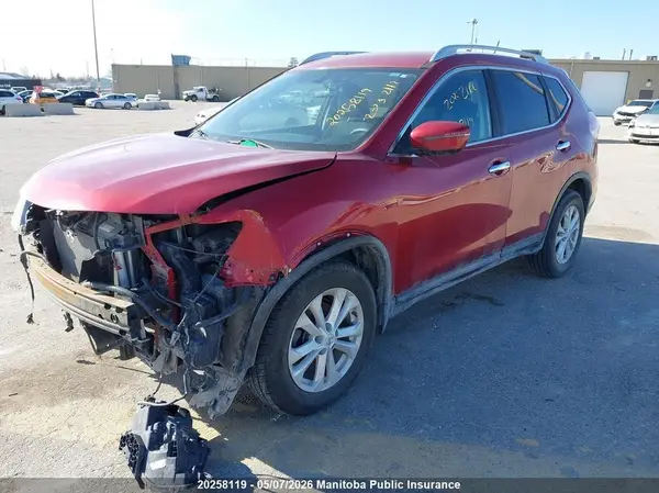5N1AT2MV5GC912527 2016 NISSAN ROGUE - Image 2