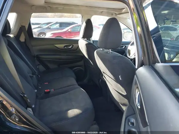 5N1AT2MV5GC920076 2016 NISSAN ROGUE - Image 8