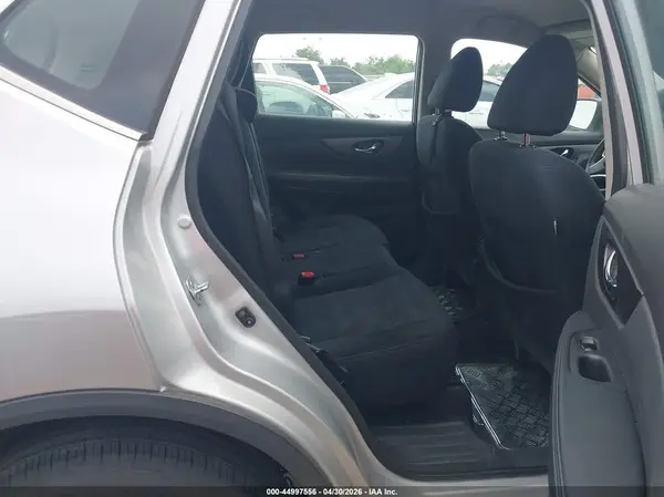 5N1AT2MV5GC920398 2016 NISSAN ROGUE - Image 8