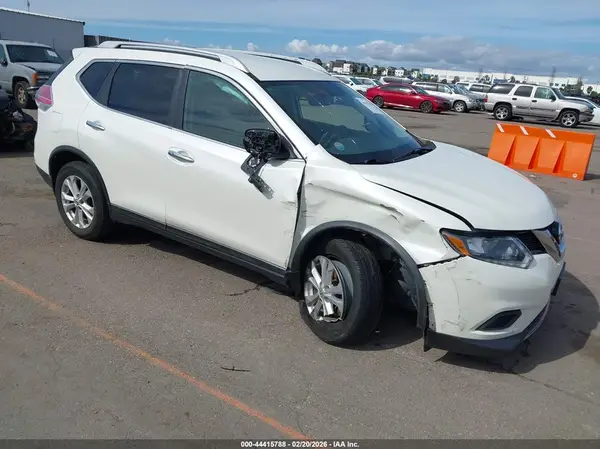 5N1AT2MV5GC920658 2016 NISSAN ROGUE - Image 1