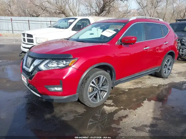 5N1AT2MV5HC732627 2017 NISSAN ROGUE - Image 2