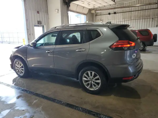 5N1AT2MV5HC740744 2017 NISSAN ROGUE - Image 2