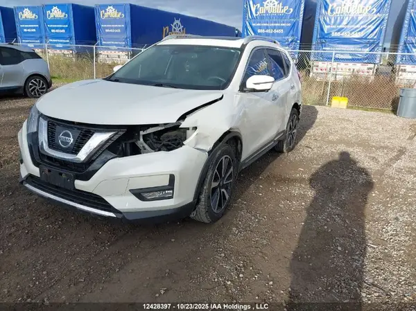 5N1AT2MV5HC741859 2017 NISSAN ROGUE - Image 2