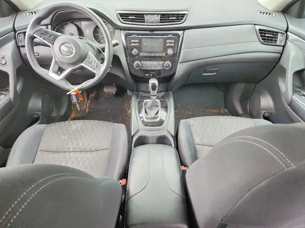 5N1AT2MV5HC743823 2017 NISSAN ROGUE - Image 8