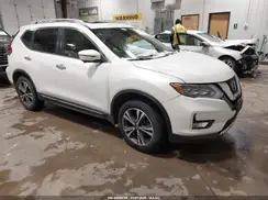 5N1AT2MV5HC743837 2017 NISSAN ROGUE