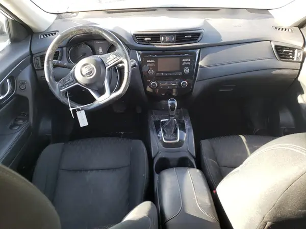 5N1AT2MV5HC743918 2017 NISSAN ROGUE - Image 8