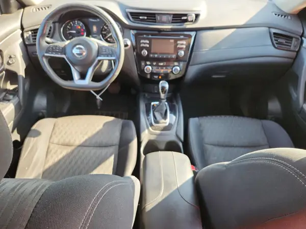 5N1AT2MV5HC750822 2017 NISSAN ROGUE - Image 8
