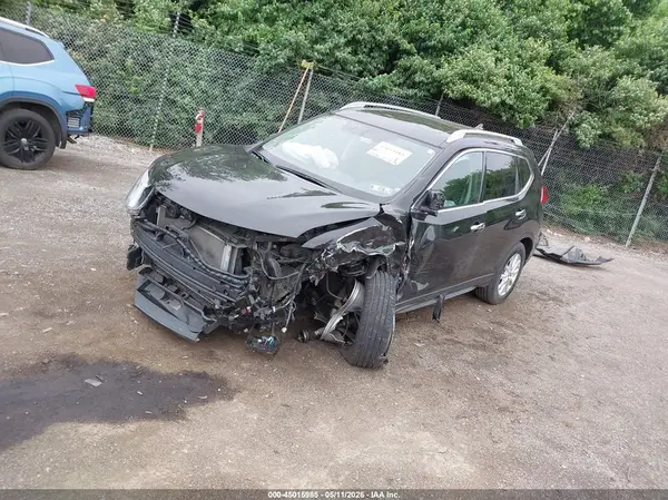5N1AT2MV5HC752540 2017 NISSAN ROGUE - Image 2