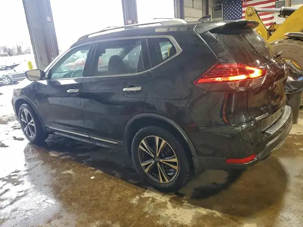 5N1AT2MV5HC752733 2017 NISSAN ROGUE - Image 2