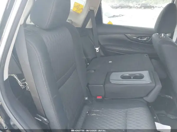 5N1AT2MV5HC755535 2017 NISSAN ROGUE - Image 8