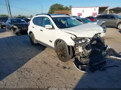 5N1AT2MV5HC758824 2017 NISSAN ROGUE