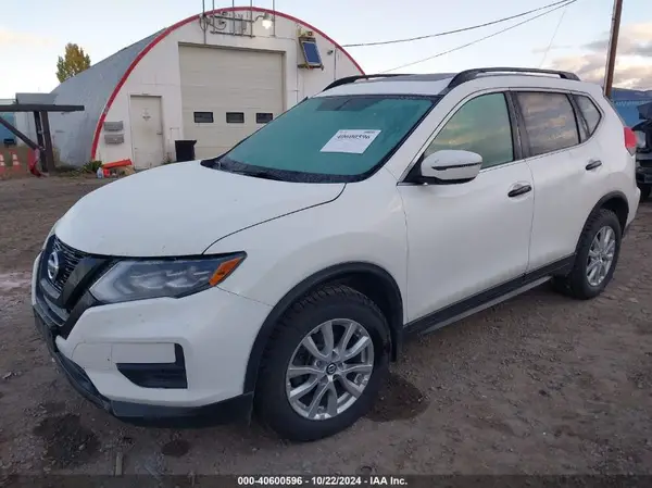 5N1AT2MV5HC758855 2017 NISSAN ROGUE - Image 2