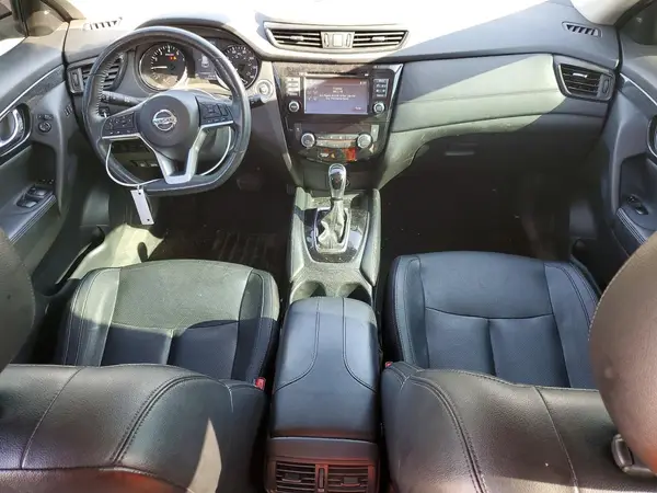 5N1AT2MV5HC761335 2017 NISSAN ROGUE - Image 8
