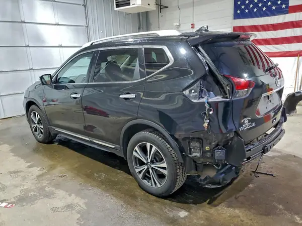5N1AT2MV5HC761464 2017 NISSAN ROGUE - Image 2