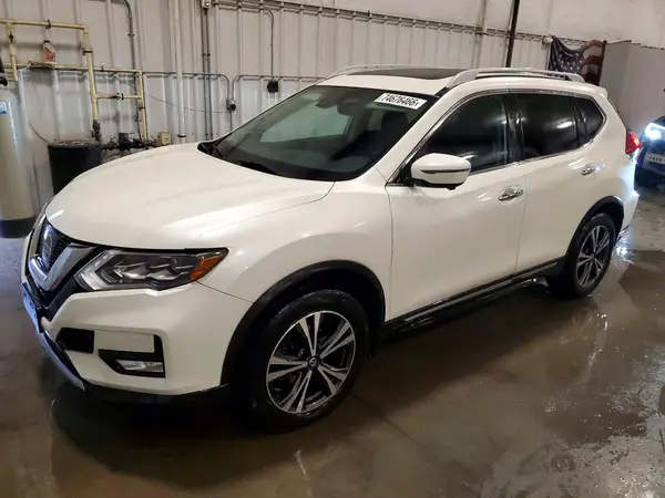 5N1AT2MV5HC766387 2017 NISSAN ROGUE - Image 1