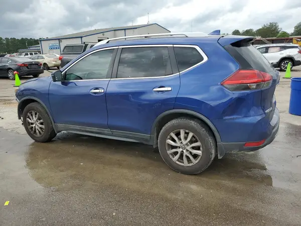 5N1AT2MV5HC767720 2017 NISSAN ROGUE - Image 2