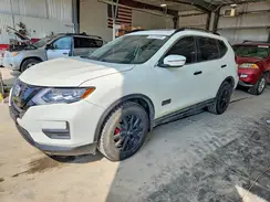 5N1AT2MV5HC768575 2017 NISSAN ROGUE
