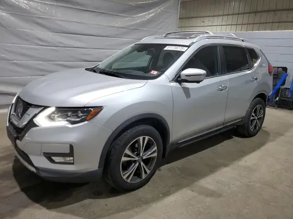 5N1AT2MV5HC772870 2017 NISSAN ROGUE - Image 1