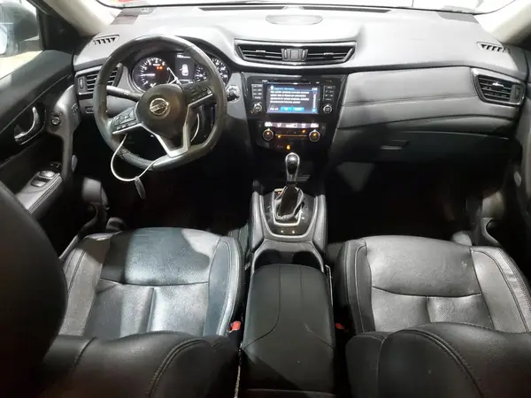 5N1AT2MV5HC772870 2017 NISSAN ROGUE - Image 8